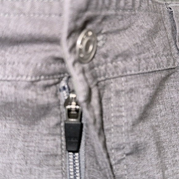 Prana Men's Gray Shorts size 36 standard fit - Picture 4 of 7